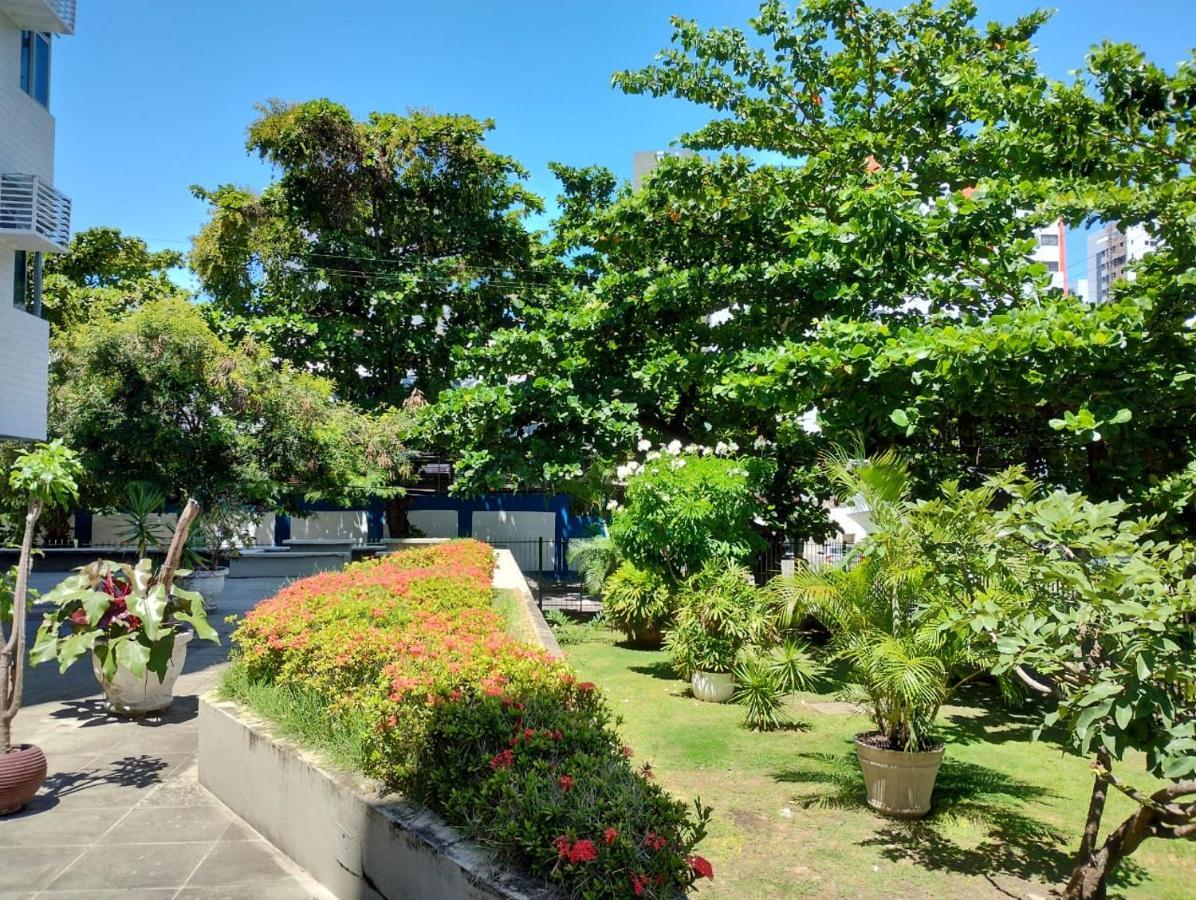 Apartamento Amplo A 700 Metros Da Praia Recife Exterior foto